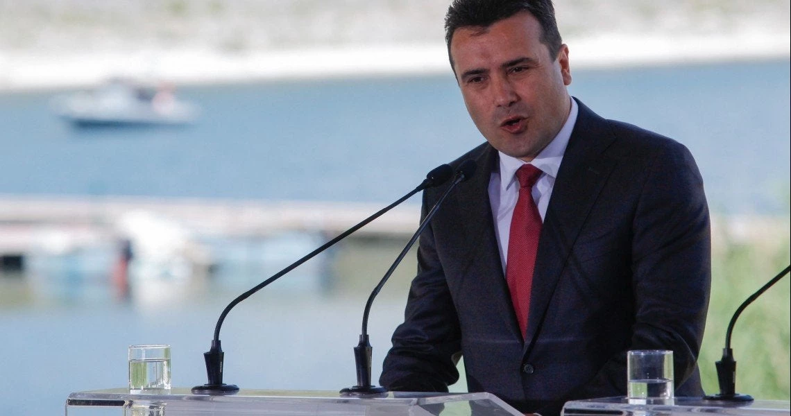 Ξεφτίλισε την Κυβέρνηση Τσίπρα ο Zάεφ: «Για πάντα μακεδονική η γλώσσα και η ταυτότητά μας» – Πάει περίπατο το «erga omnes» – Οργή Ελλήνων για τους ΣΥΡΙΖΑΝΕΛ